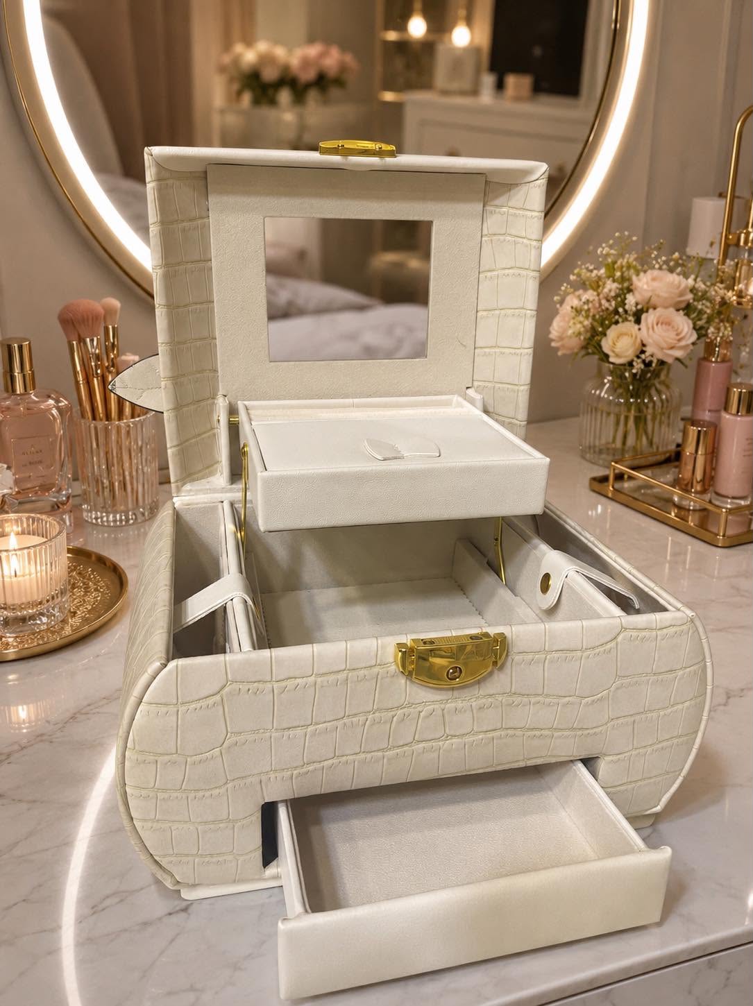 Coffret à Bijoux Avec Miroir